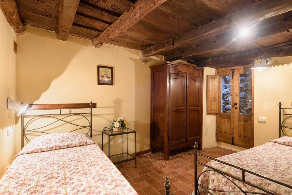 Il Borgo Dei Corsi - Charming Holiday Apartments Ortignano Raggiolo Buitenkant foto
