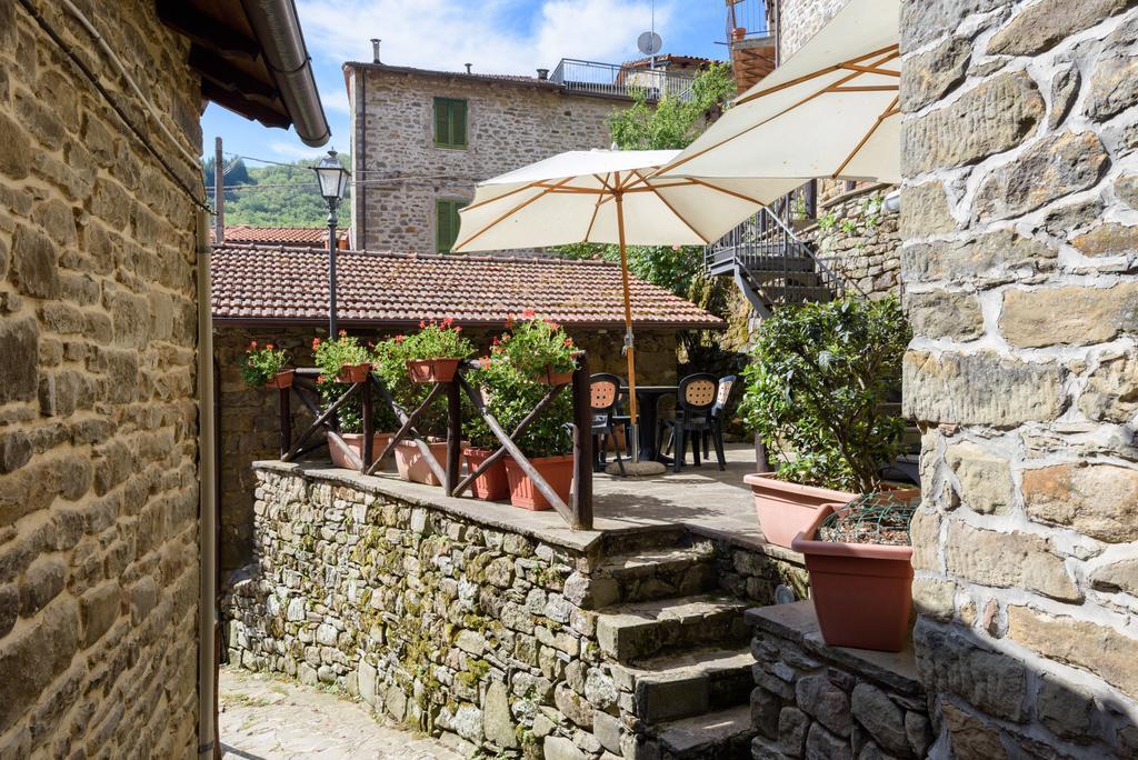 Il Borgo Dei Corsi - Charming Holiday Apartments Ortignano Raggiolo Buitenkant foto
