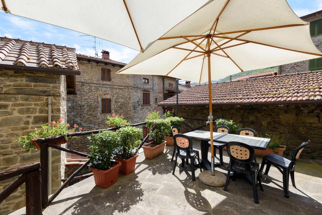 Il Borgo Dei Corsi - Charming Holiday Apartments Ortignano Raggiolo Buitenkant foto