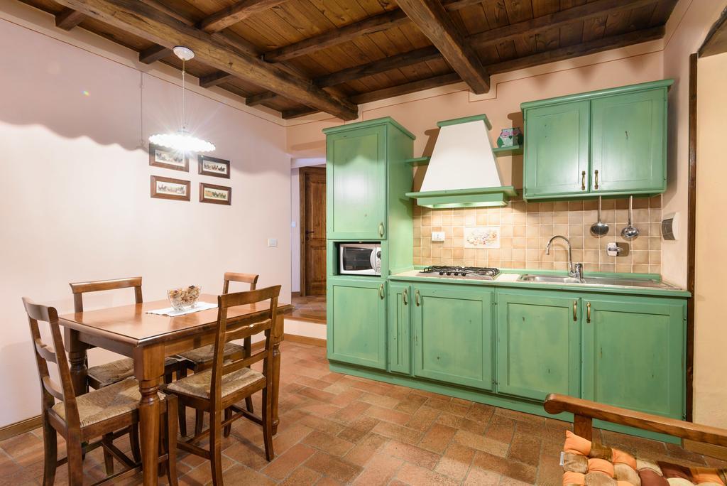Il Borgo Dei Corsi - Charming Holiday Apartments Ortignano Raggiolo Buitenkant foto