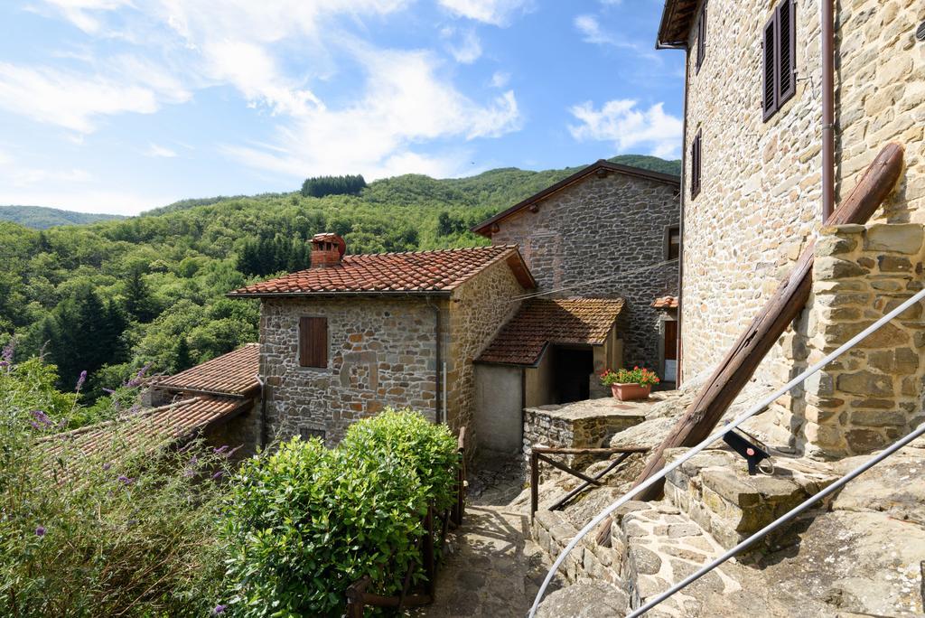 Il Borgo Dei Corsi - Charming Holiday Apartments Ortignano Raggiolo Buitenkant foto